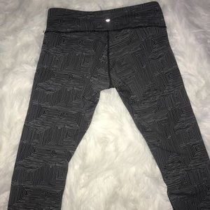 Black and white Lululemon crops